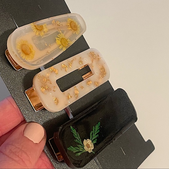 Handmade Hair Clips - Picture 3 of 6